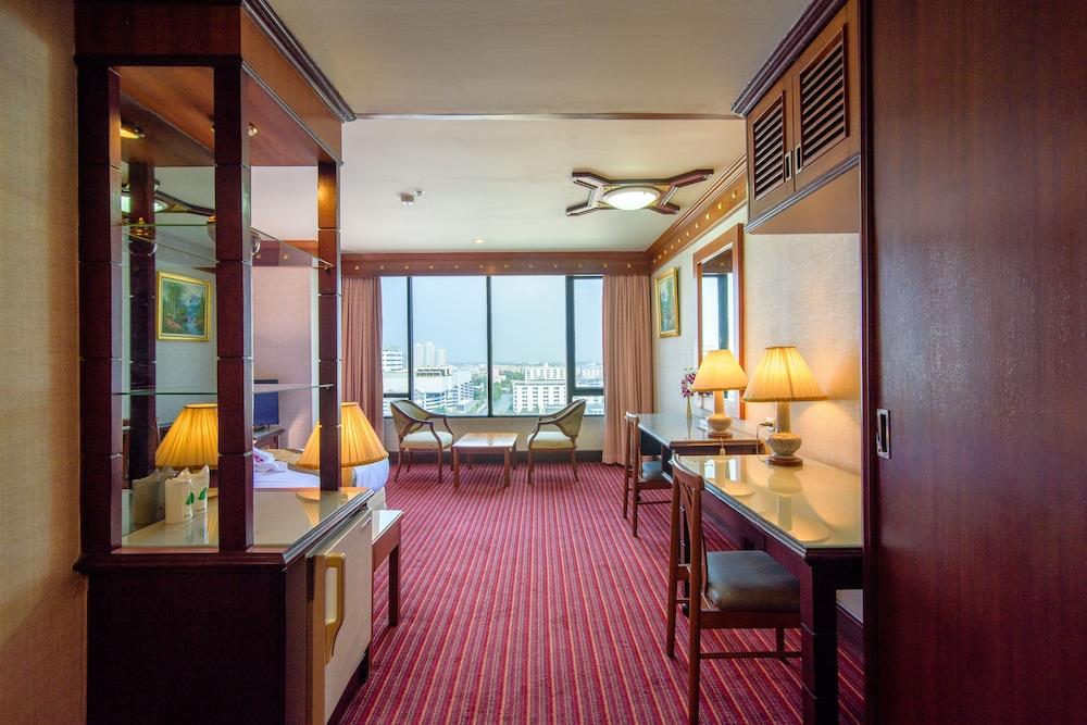 Alexander Hotel بانكوك المظهر الخارجي الصورة